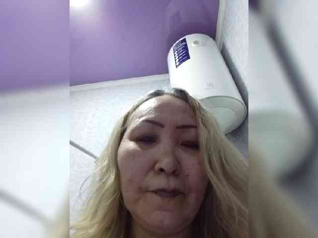 Financially_Poor webcam