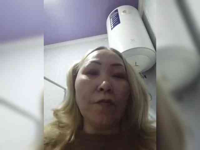 Financially_Poor webcam