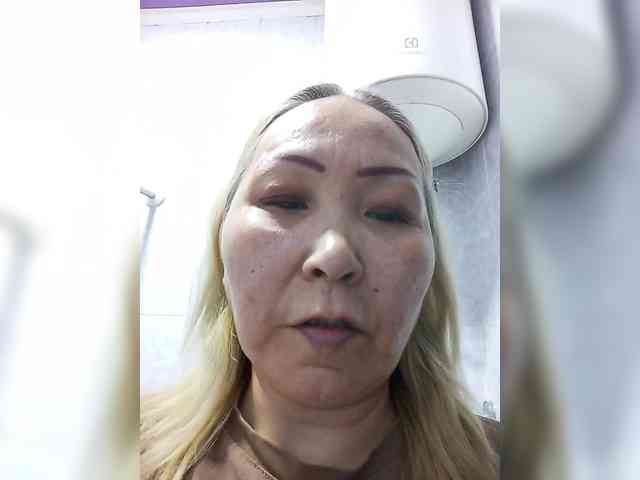Financially_Poor webcam