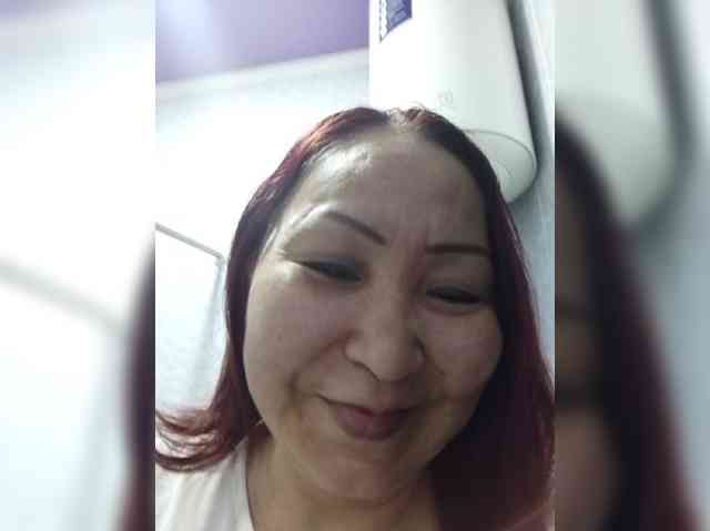 Financially_Poor webcam
