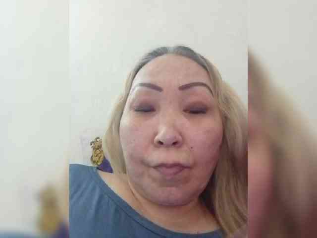 Financially_Poor webcam