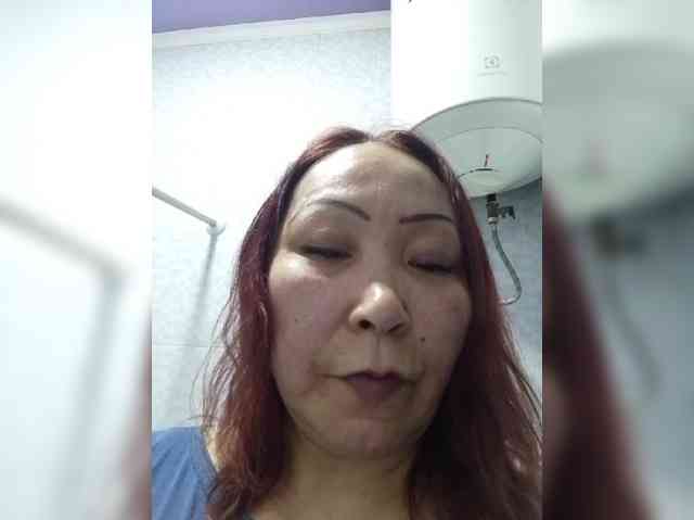 Financially_Poor webcam