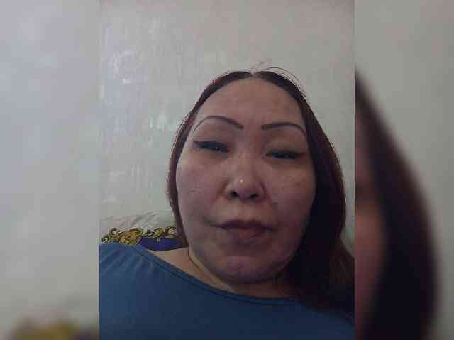 Financially_Poor webcam