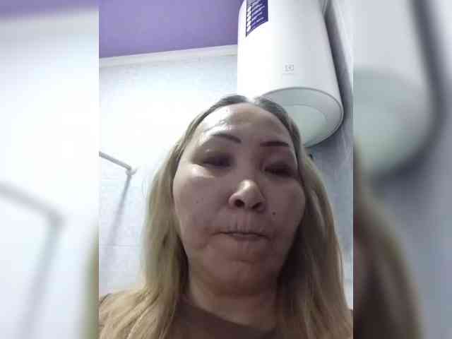 Financially_Poor webcam