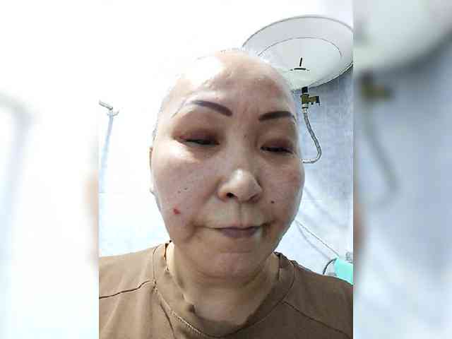 Financially_Poor webcam