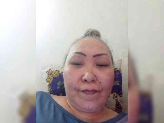 Financially_Poor webcam