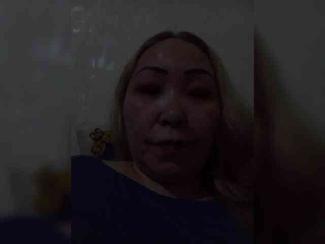 Financially_Poor webcam