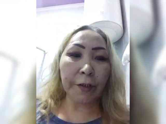 Financially_Poor webcam