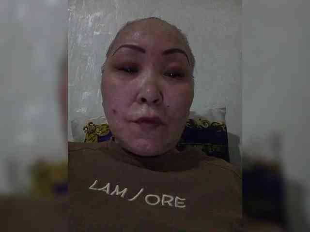 Financially_Poor webcam