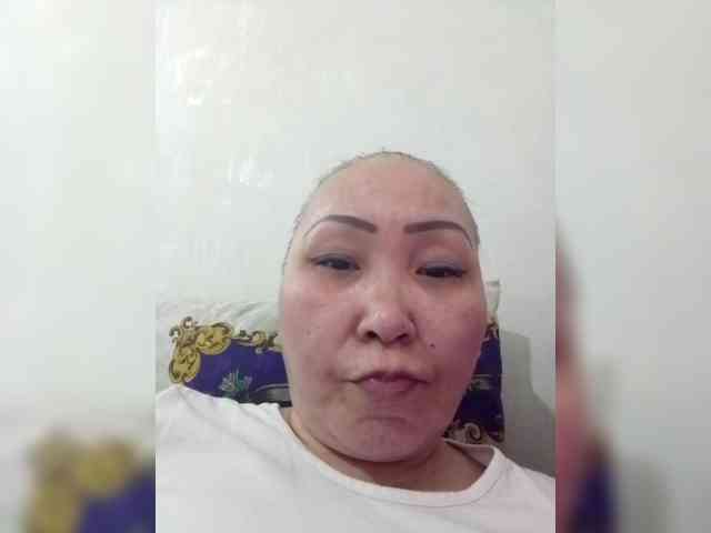 Financially_Poor webcam