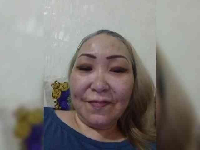Financially_Poor webcam