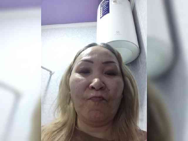 Financially_Poor webcam