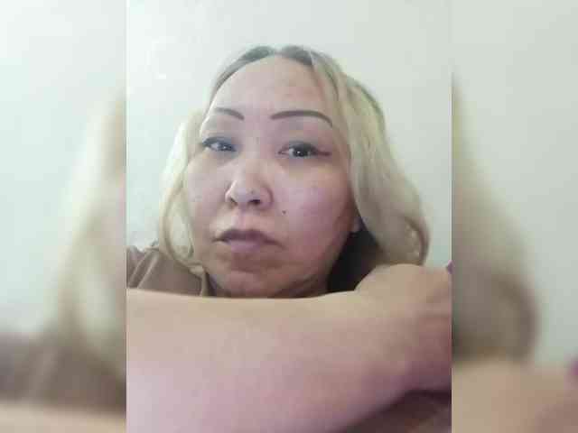 Financially_Poor webcam