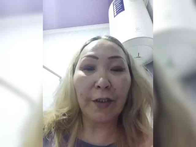 Financially_Poor webcam