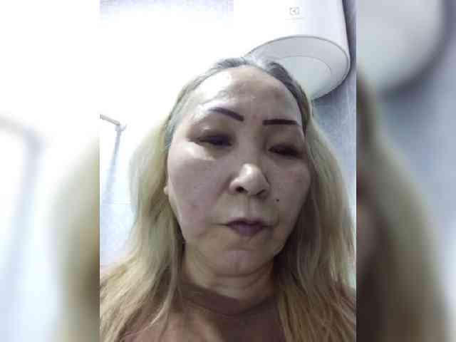 Financially_Poor webcam