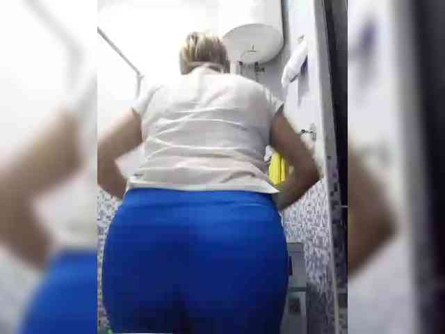 naked webcam Qweentis