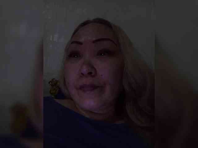 Financially_Poor webcam