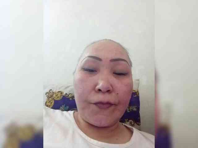 Financially_Poor webcam
