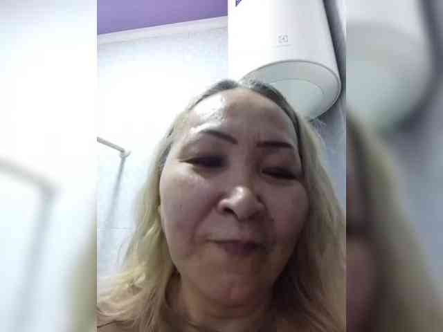Financially_Poor webcam