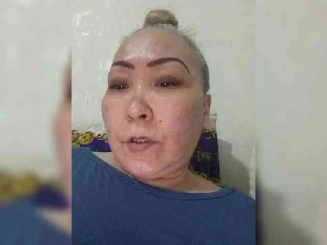 Financially_Poor webcam