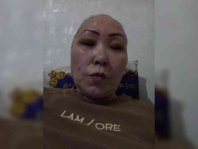 Financially_Poor webcam