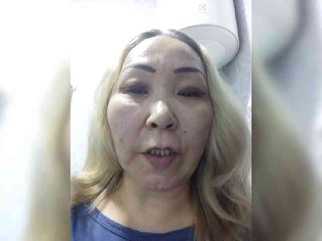 Financially_Poor webcam
