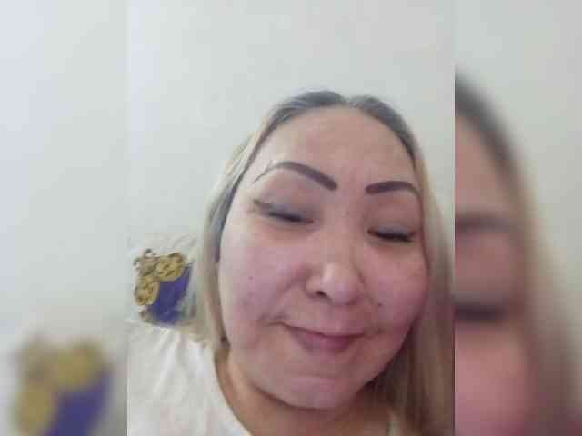 Financially_Poor webcam