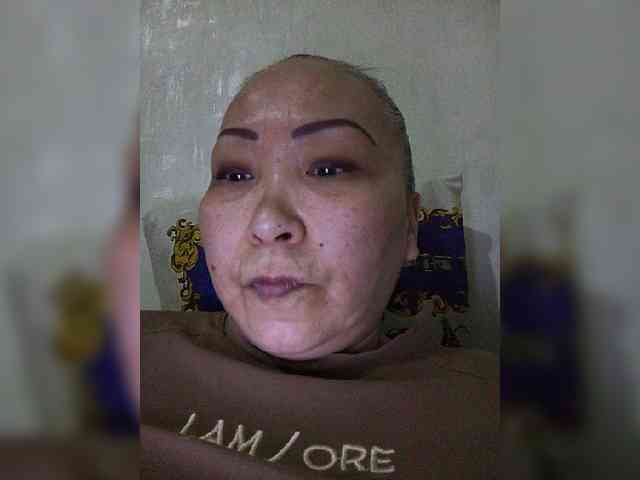 Financially_Poor webcam