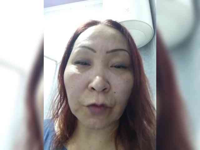 Financially_Poor webcam
