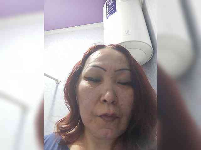 Financially_Poor webcam