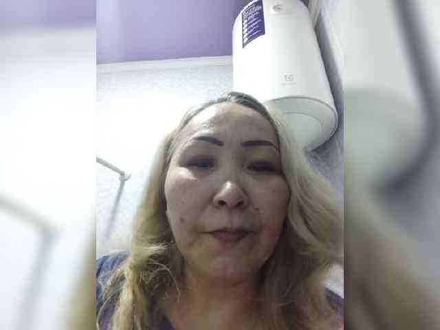 Financially_Poor webcam