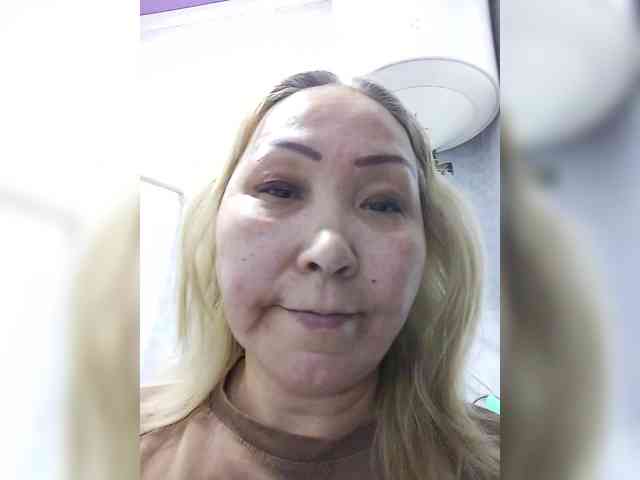 Financially_Poor webcam