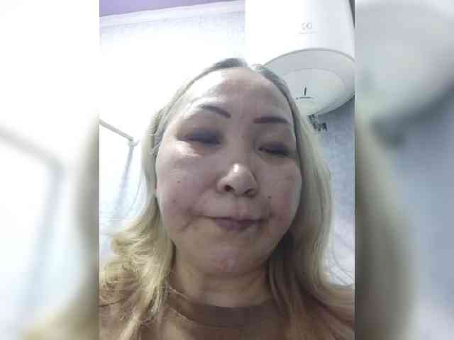 Financially_Poor webcam