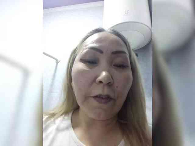 Financially_Poor webcam