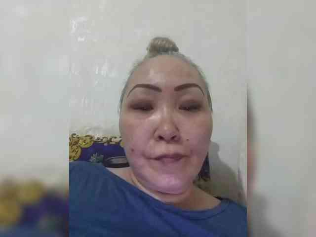 Financially_Poor webcam