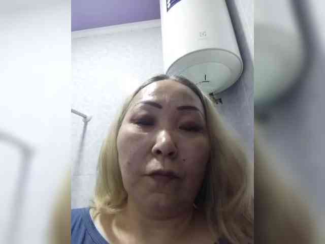 Financially_Poor webcam