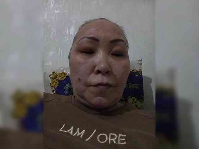 Financially_Poor webcam