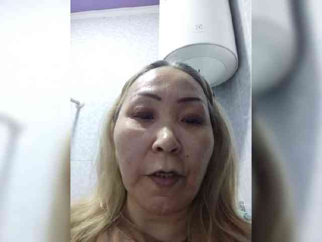 Financially_Poor webcam