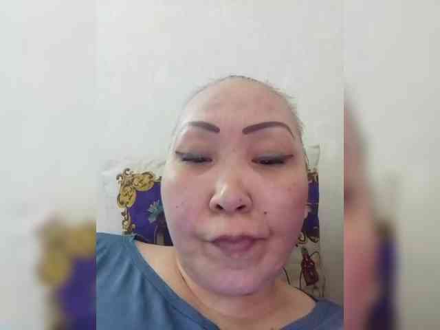 Financially_Poor webcam