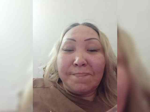 Financially_Poor webcam