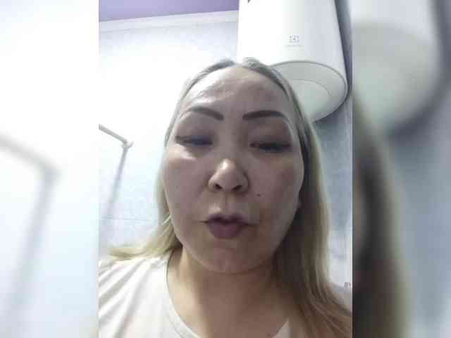 Financially_Poor webcam