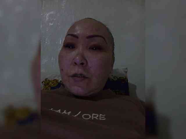 Financially_Poor webcam