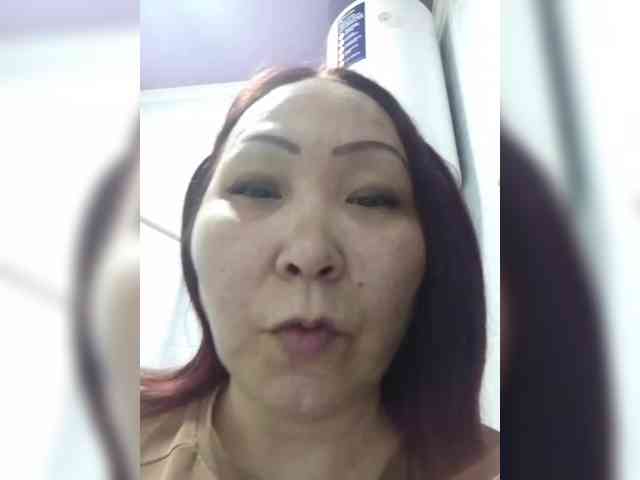 Financially_Poor webcam