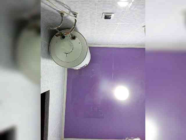 Financially_Poor webcam