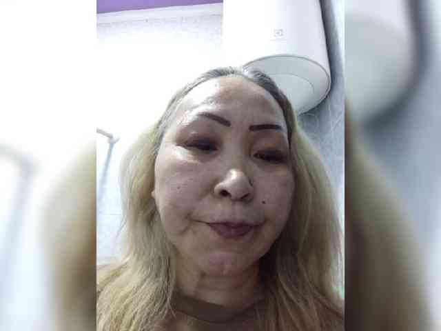 Financially_Poor webcam