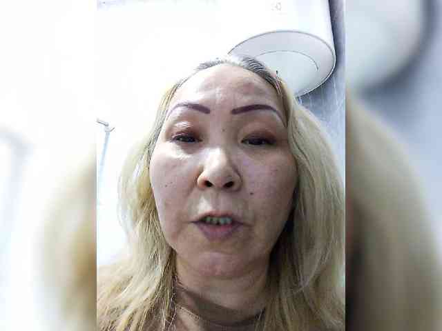 Financially_Poor webcam