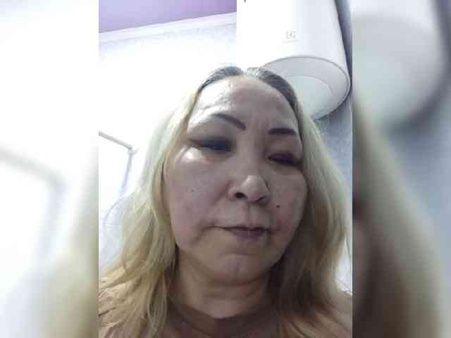 Financially_Poor webcam