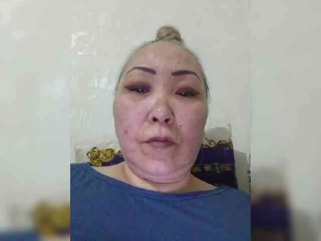 Financially_Poor webcam