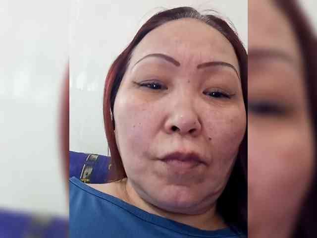 Financially_Poor webcam