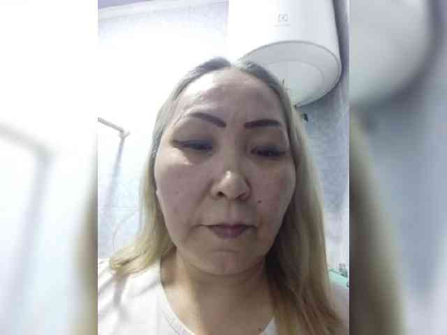 Financially_Poor webcam